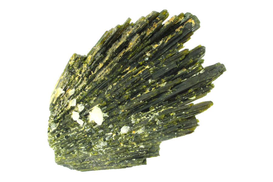 Cristales aciculares de epidota